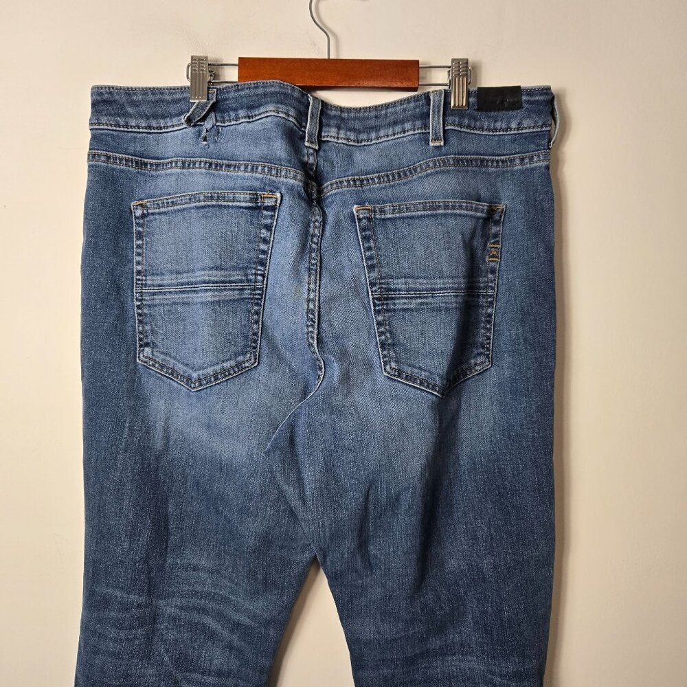 Ariat Size 33 Long Premium High-Rise Flare Jeans Raw Hem Blue Lake Women's FLAW - Picture 6 of 16